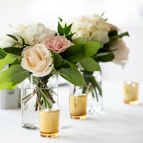 Floral Reef Designs - Ottawa Wedding Florist - Minimalist Bouquets on Wedding Guest Table