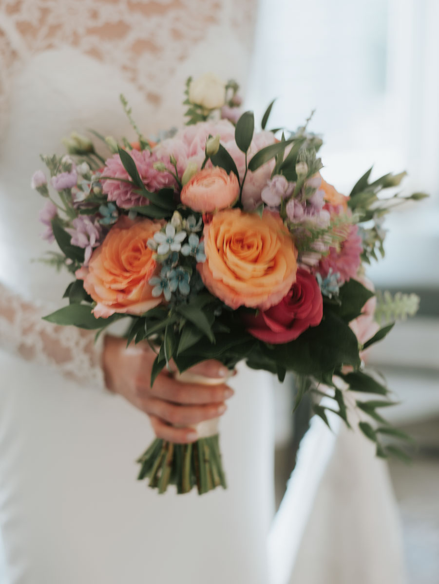 Floral Reef Designs - Ottawa Wedding and Event Florist - Joel and Justyna Photography - Alyssa and Jesse wedding at Bleeks and Bergamot warm colourful florals 13