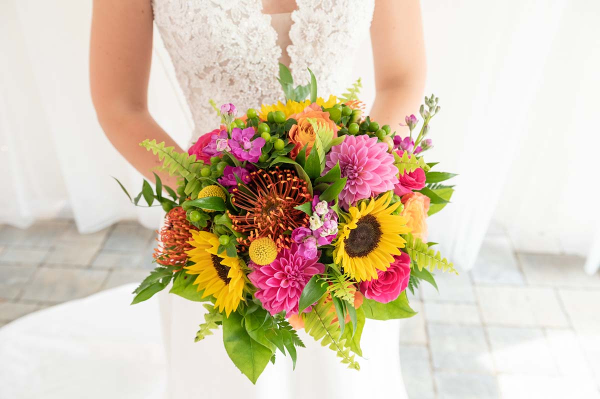 Floral Reef Designs - Ottawa Wedding and Event Florist - Lisa Provencal Photography - Colourful Temple's Sugar Bush Wedding 1